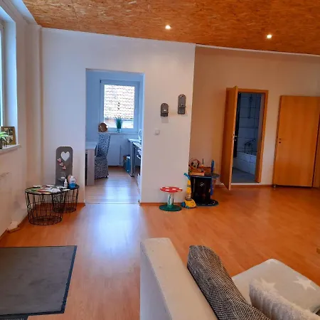 Apartment Willkommen In Dem Luftkurort Und Kaesestadt Rennstrecke 4km Entfernt Fewo1 Nieheim