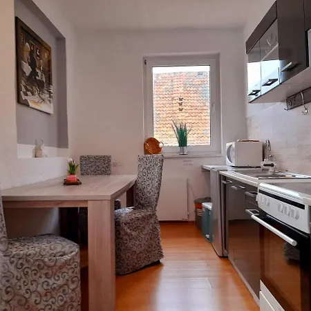 Willkommen In Dem Luftkurort Und Kaesestadt Rennstrecke 4km Entfernt Fewo1 Nieheim