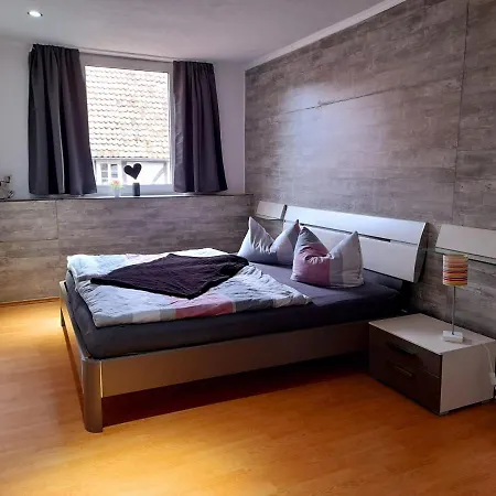 Willkommen In Dem Luftkurort Und Kaesestadt Rennstrecke 4km Entfernt Fewo1 Apartment *